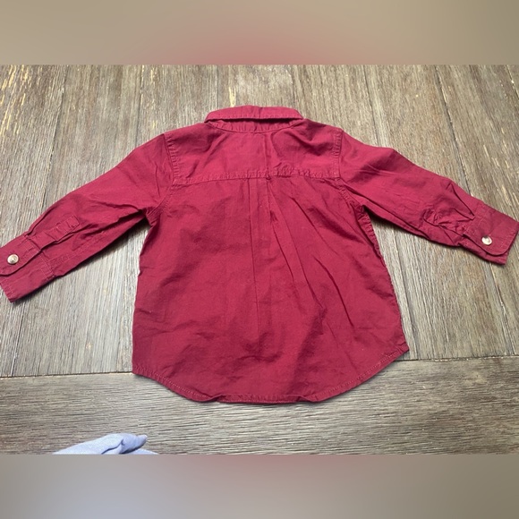 Lot of 2 Boy Button Down Long Sleeve Dress Shirts Red Gray Old Navy Cherokee 18M - Picture 4 of 7